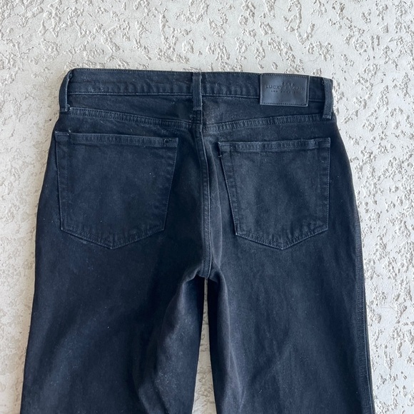 Lucky Women’s Black Jeans Size 6 28 Ankle Frayed Hem Straight Grunge Classic - Picture 3 of 7